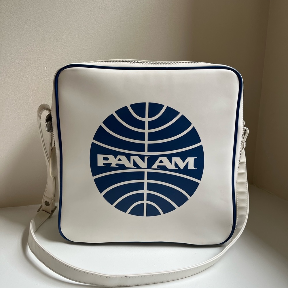 Marc Jacobs Pam Am Travel Crossbody bag | white with blue detailing